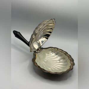 Vintage English Silver Plate Clamshell Butter Server Silent Butler, England